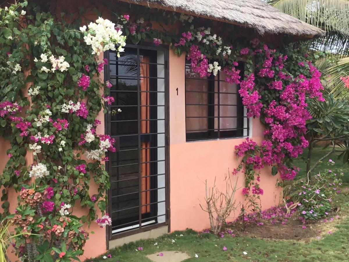 Terra Lodge Sénégal M'Bour Exterior foto